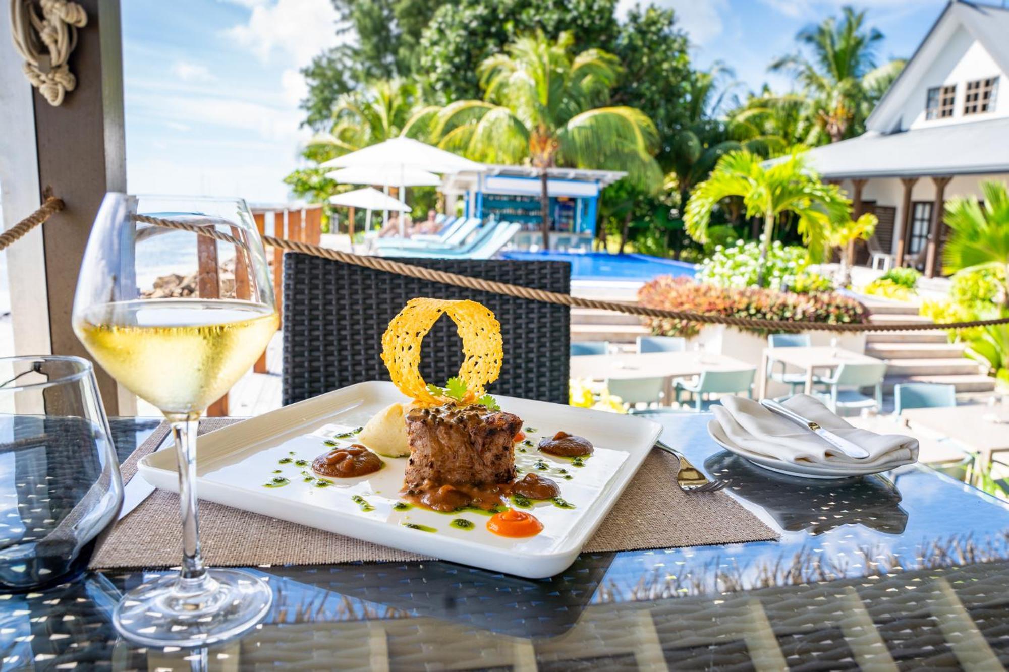 Le Nautique Waterfront Hotel La Digue Eksteriør bilde