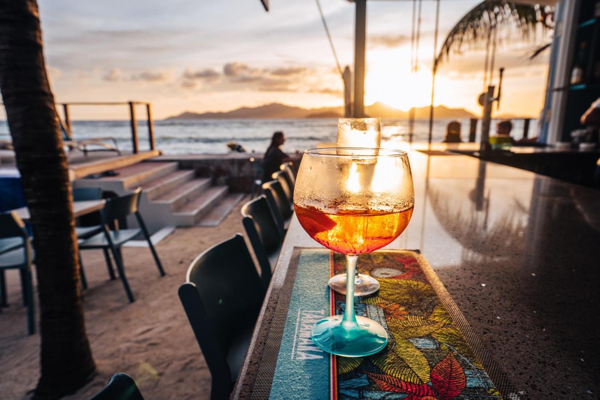 Le Nautique Waterfront Hotel La Digue Eksteriør bilde